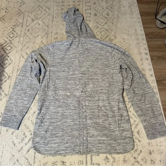 Adidas Men’s Heather Grey Hoodie Sweatshirt Size Large - Picture 3 of 4